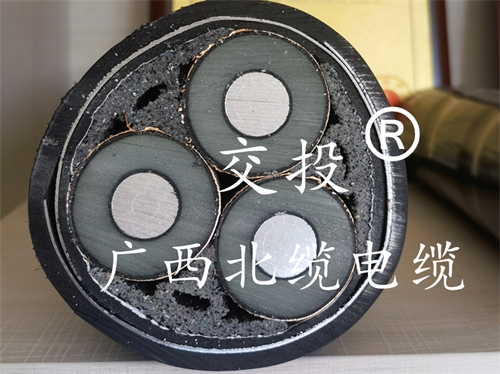 什么是架空線，電纜？